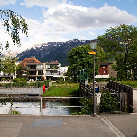 Nimbuzzz Apartments Unterseen Eksteriør billede