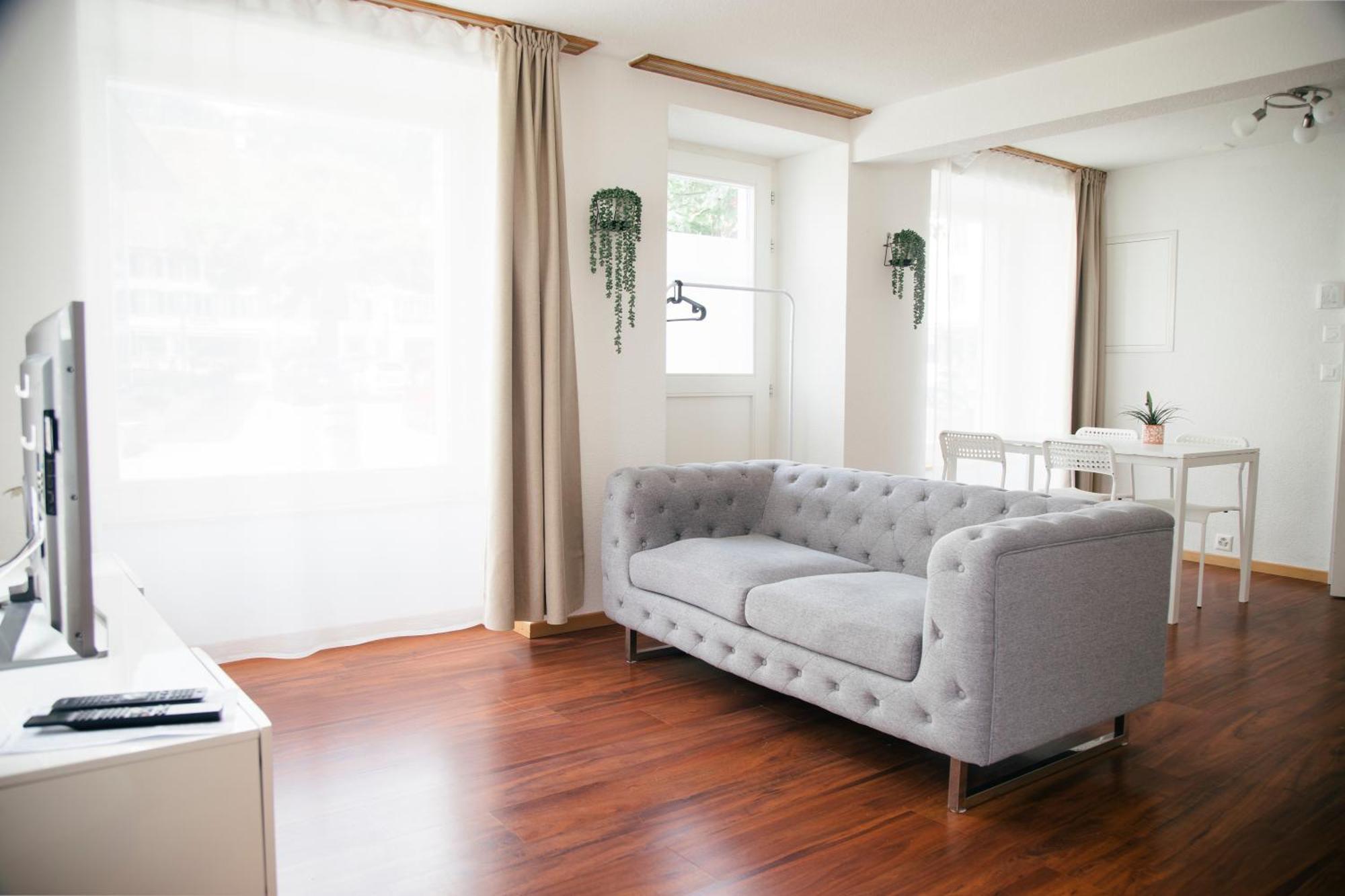 Nimbuzzz Apartments Unterseen Eksteriør billede