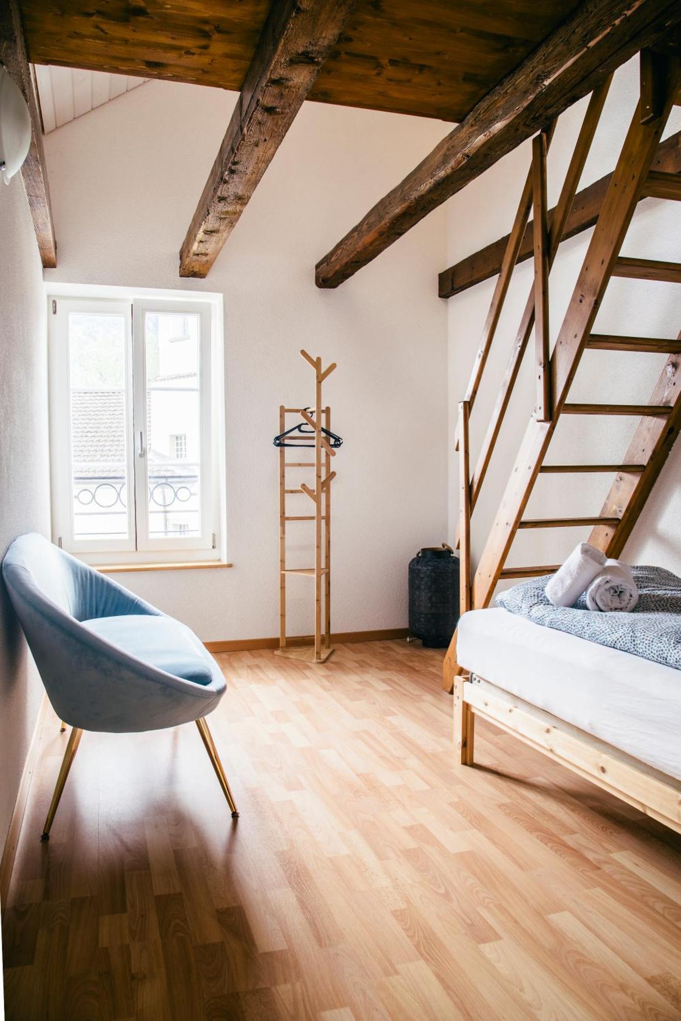 Nimbuzzz Apartments Unterseen Eksteriør billede