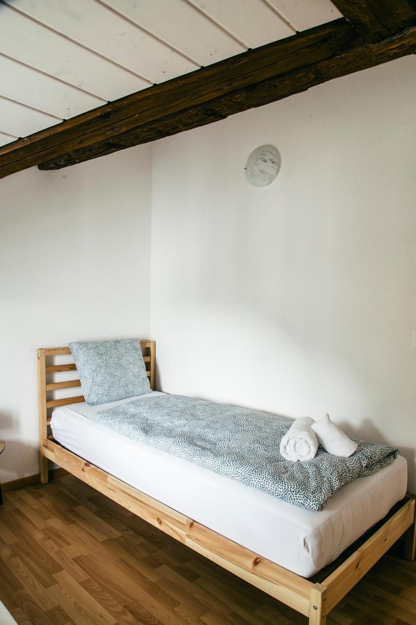 Nimbuzzz Apartments Unterseen Eksteriør billede